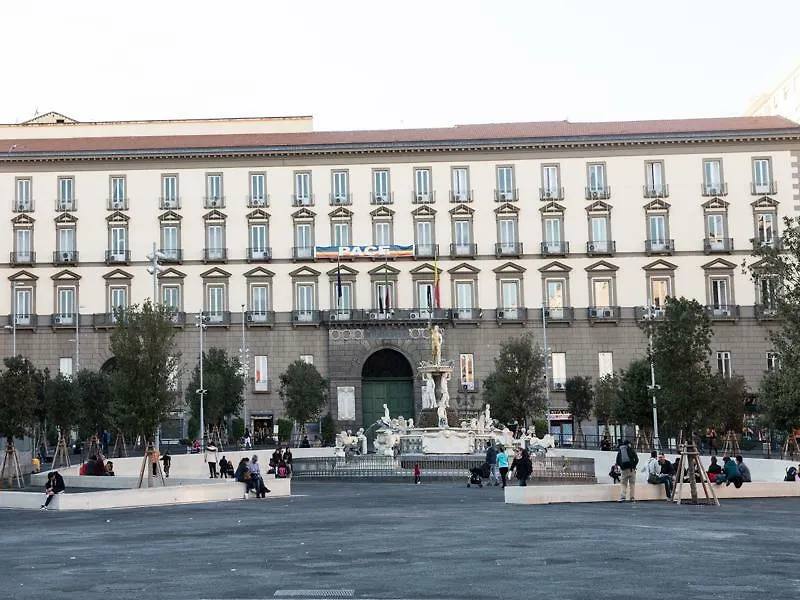 בית הארחה Fiorentini Residence Napoli